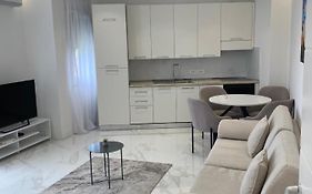 Nos Apartment 1